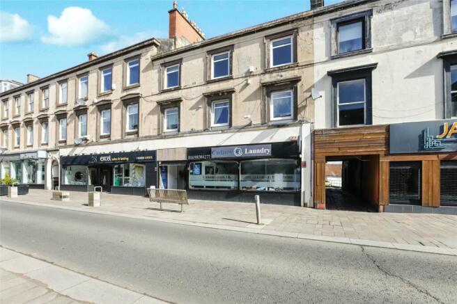 2 bed property, in Cadzow Street, £90,000