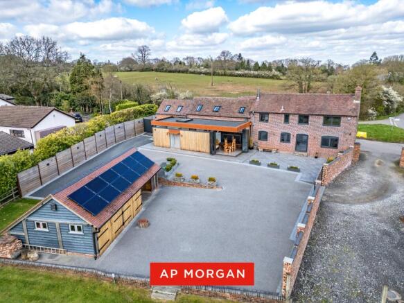4 bed property, in Spring Lane, £1,195,000