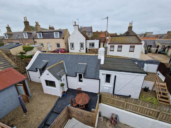 1 bed property, in Roanheads, £65,000
