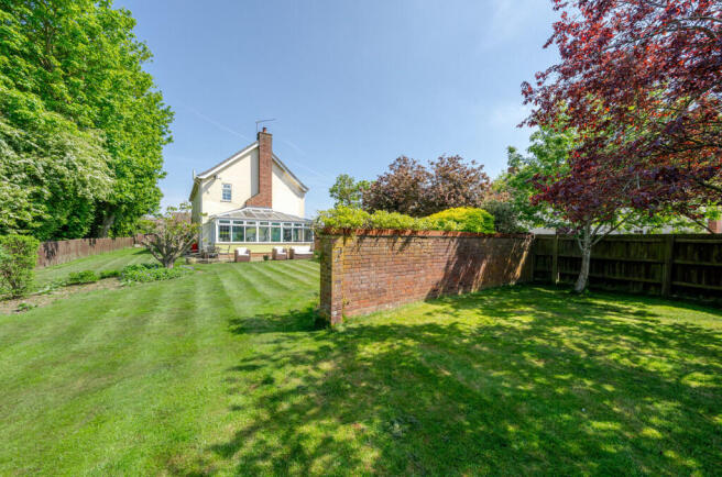 5 bed property, in Cockfield, £675,000