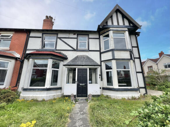 4 bed property, in St. Stephens Avenue, £189,950