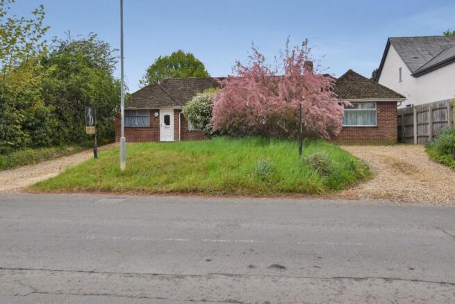 3 bed property, in High Street, £510,000