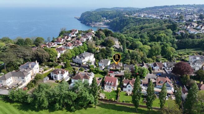 4 bed property, in Petitor Road, £795,000