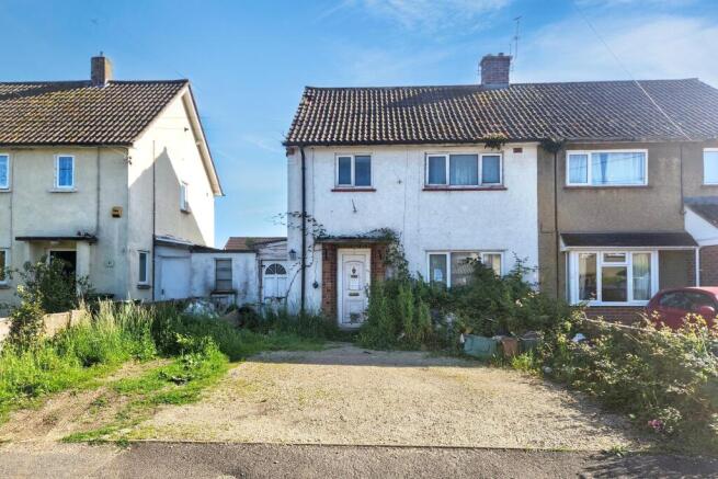 3 bed property, in Portland Road, £155,000
