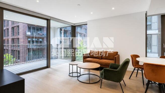 2 bed property, in Salisbury House, £950,000