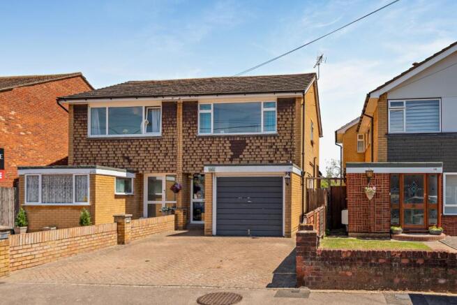 3 bed property, in Mornington Road, £500,000