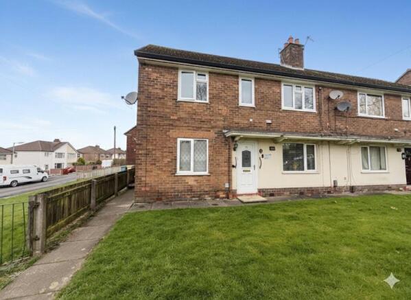 2 bed property, in Ainsworth Avenue, £110,000