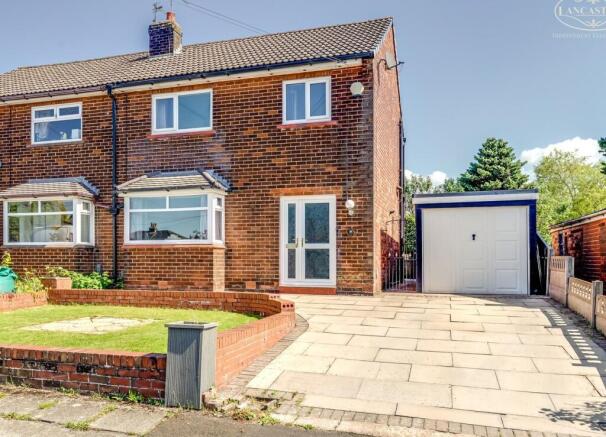 3 bed property, in Highfield Road, £265,000