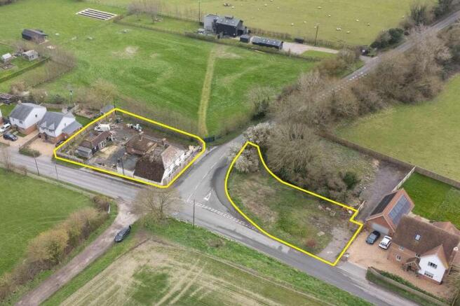 Land, in Horse & Harrow, £950,000