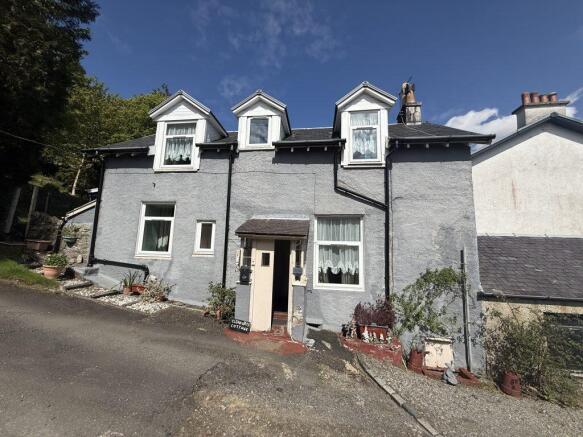 2 bed property, in Clearways Cottage, £110,000