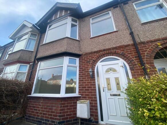 3 bed property, in Watersmeet Road, £165,000