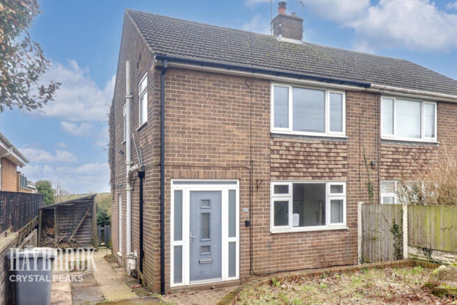 3 bed property, in Mansfield Road, £150,000