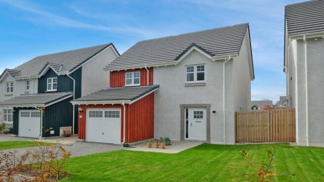 3 bed property, in 24 Hill O' Fare Road, £310,000