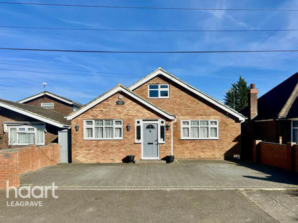 3 bed property, in Wellgate Road, £450,000