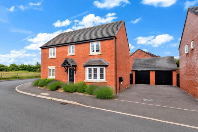 4 bed property, in Woolston Road, £630,000