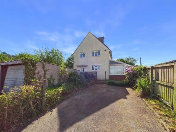 3 bed property, in Tan Yr Eithin, £265,000