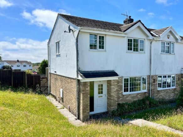 3 bed property, in Highfields, £219,995