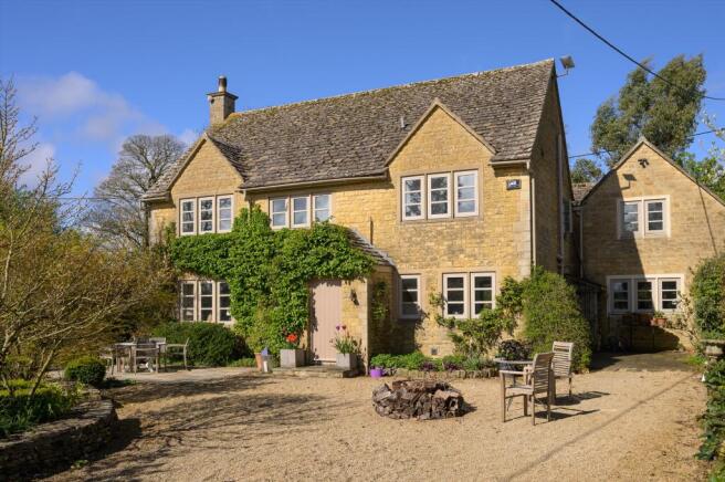 6 bed property, in Farmington, £2,000,000