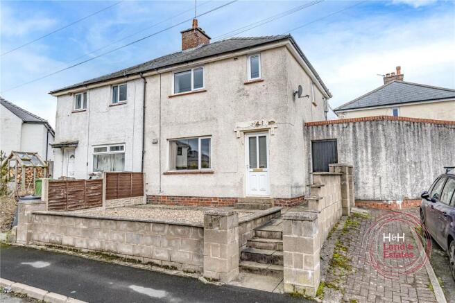 2 bed property, in 56 Raiselands Croft, £150,000