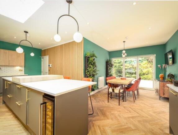 8 bed property, in Kirkby Road, £489,950