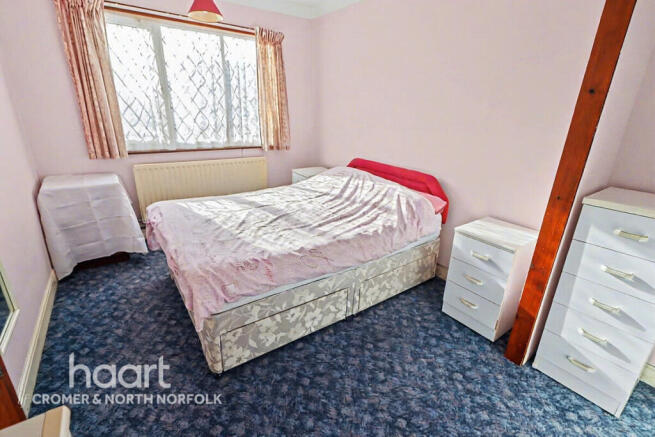 1 bed property, in Cromer NR27, £150,000