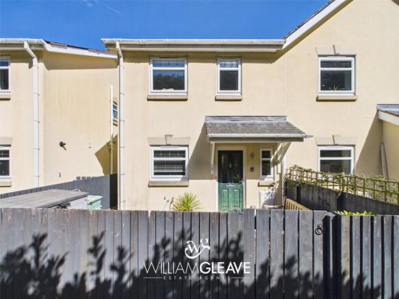 2 bed property, in Trem Y Dolydd, £180,000