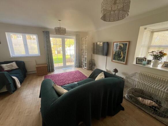 3 bed property, in Kennet Way, £425,000