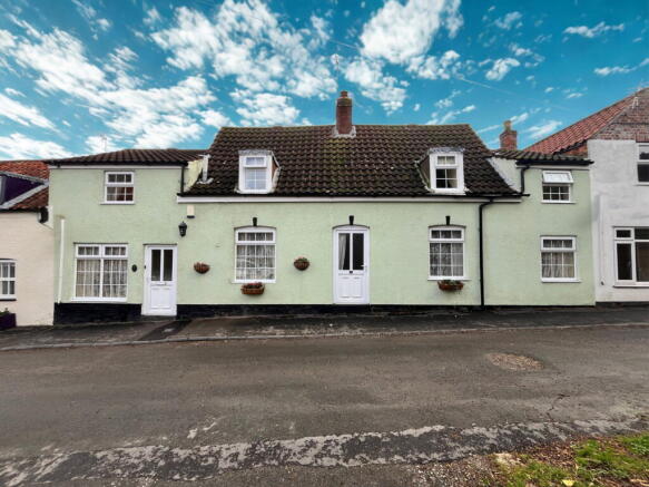 3 bed property, in Church Street, £245,000