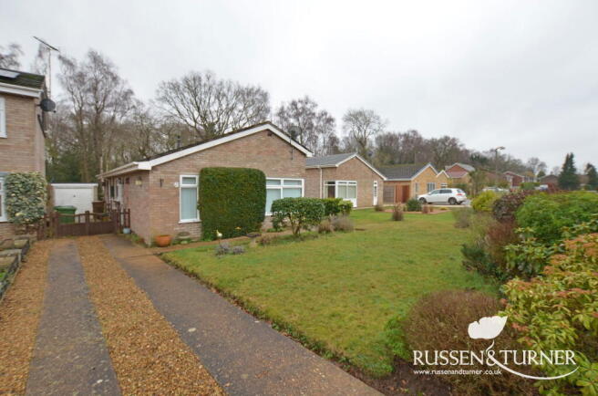 3 bed property, in Willow Road, £309,995