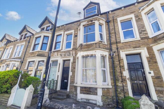 4 bed property, in Lancaster Road, £255,000