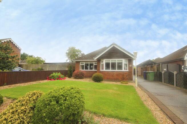 3 bed property, in Stallingborough Road, £269,950