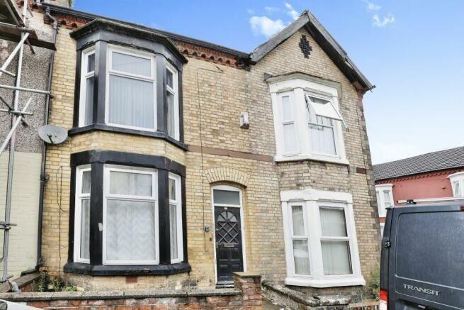 3 bed property, in 21 March Road, £100,000