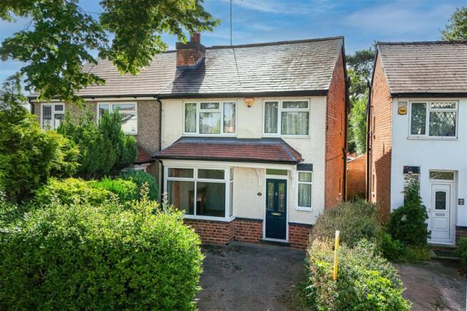 3 bed property, in Baldwins Lane, £289,950