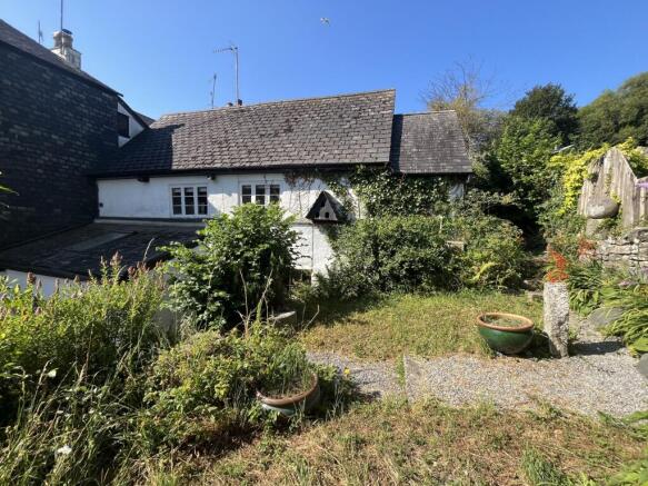 3 bed property, in West Street, £350,000