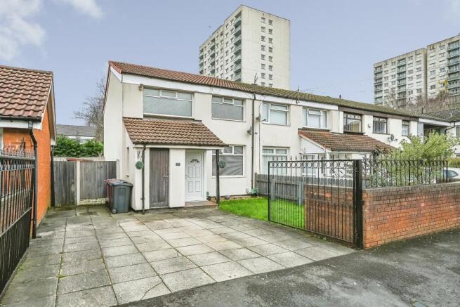 2 bed property, in Terret Croft, £150,000