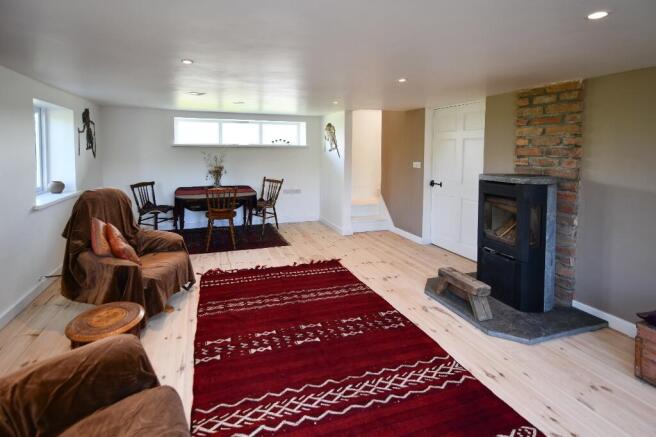 5 bed property, in Glenquicken House, £795,000