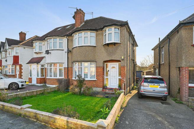 3 bed property, in Tintern Way, £539,950