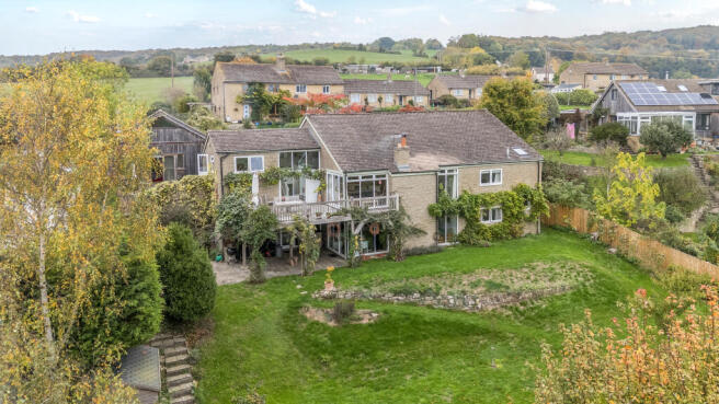 4 bed property, in Bread Street, £950,000