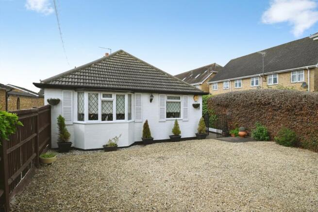 3 bed property, in Windsor Road, £665,000