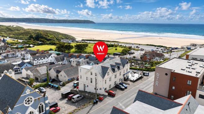 1 bed property, in Beach Road, £145,000