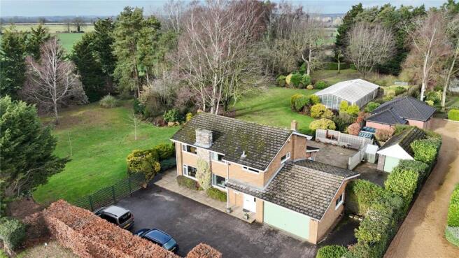 4 bed property, in Watton Road, £850,000