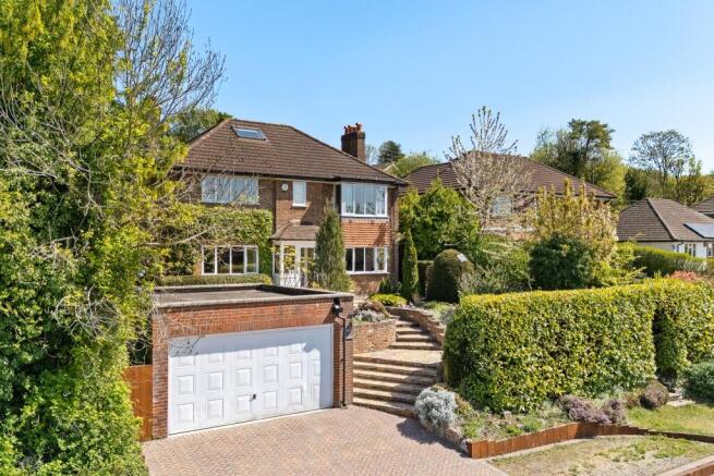 4 bed property, in St. Marys Road, £995,000