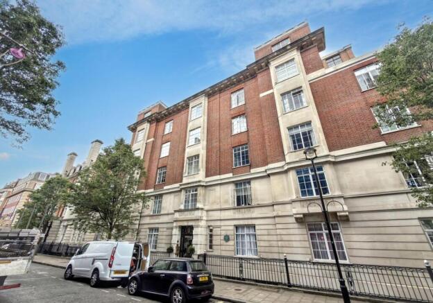 1 bed property, in Flat 39, £175,000