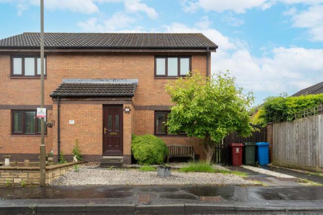 2 bed property, in 1 Bairns Ford Court, £174,000