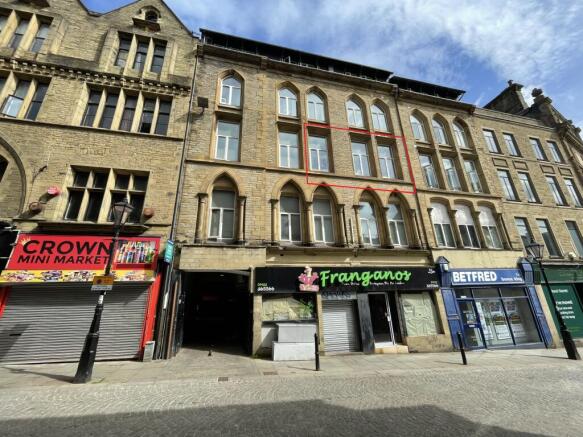 1 bed property, in Apartment 8, £18,500