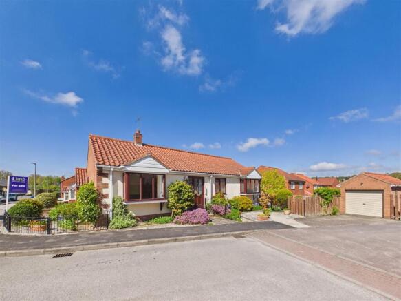 3 bed property, in Bacchus Lane, £269,950