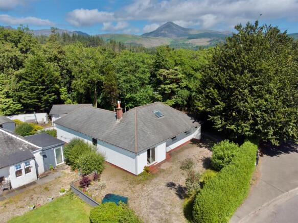4 bed property, in Netherlea, £340,000