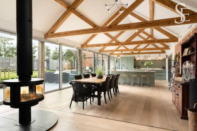 4 bed property, in Courthill Road, £1,500,000