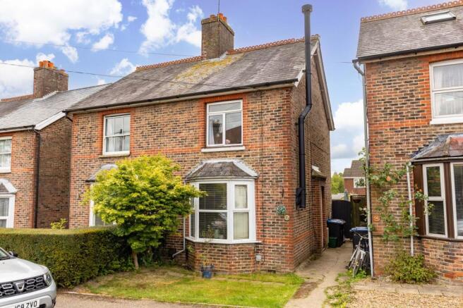 2 bed property, in Dormans Park Road, £350,000