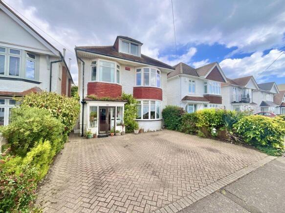 4 bed property, in Southern Road, £750,000